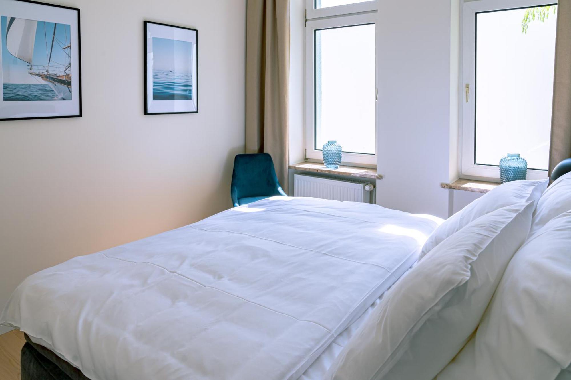 Kapitaenshaus Friedrich Franz - Premium Apartments 200 Meter Vom Strand Und Alten Strom Росток Стая снимка