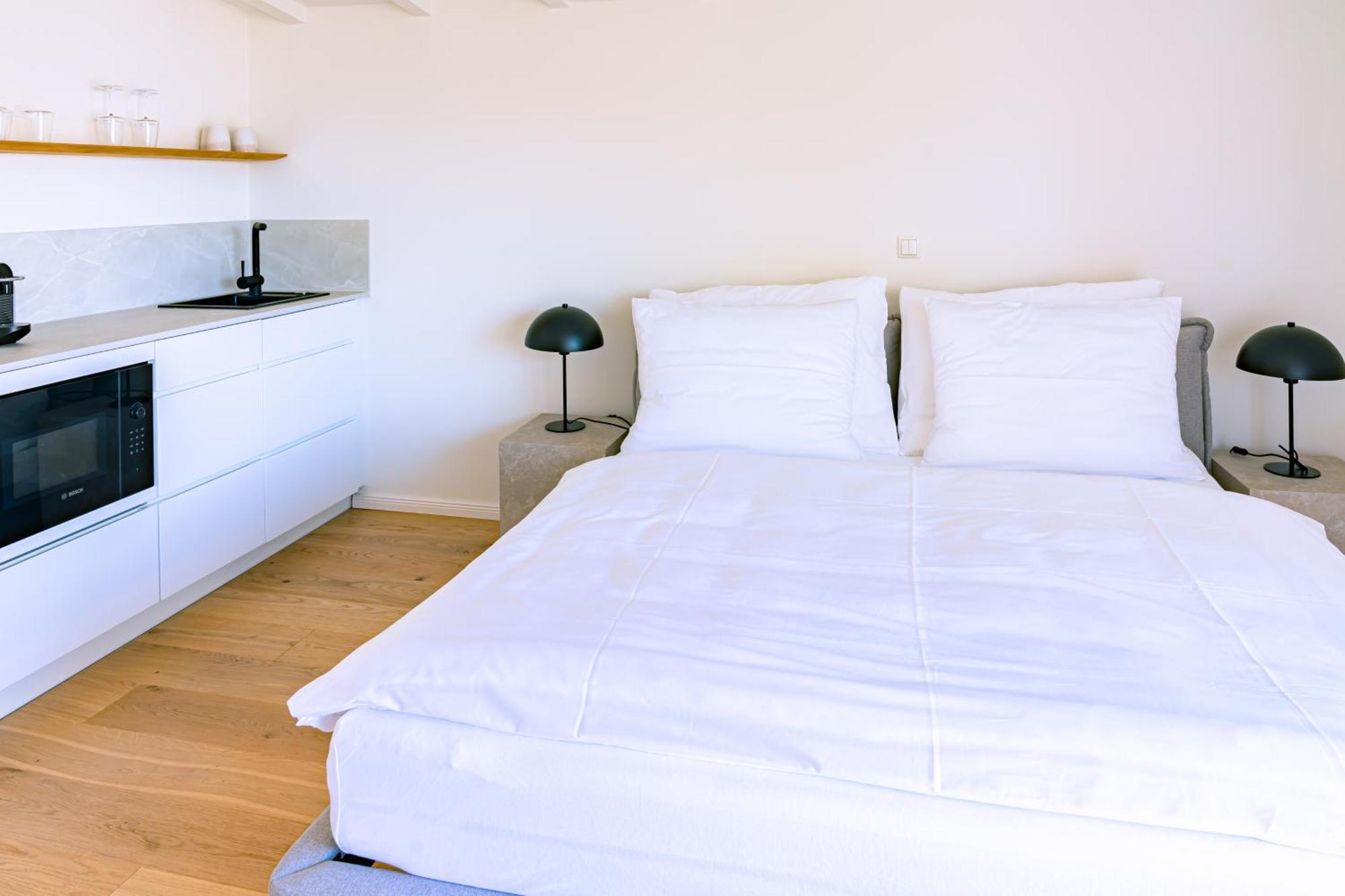 Kapitaenshaus Friedrich Franz - Premium Apartments 200 Meter Vom Strand Und Alten Strom Росток Стая снимка