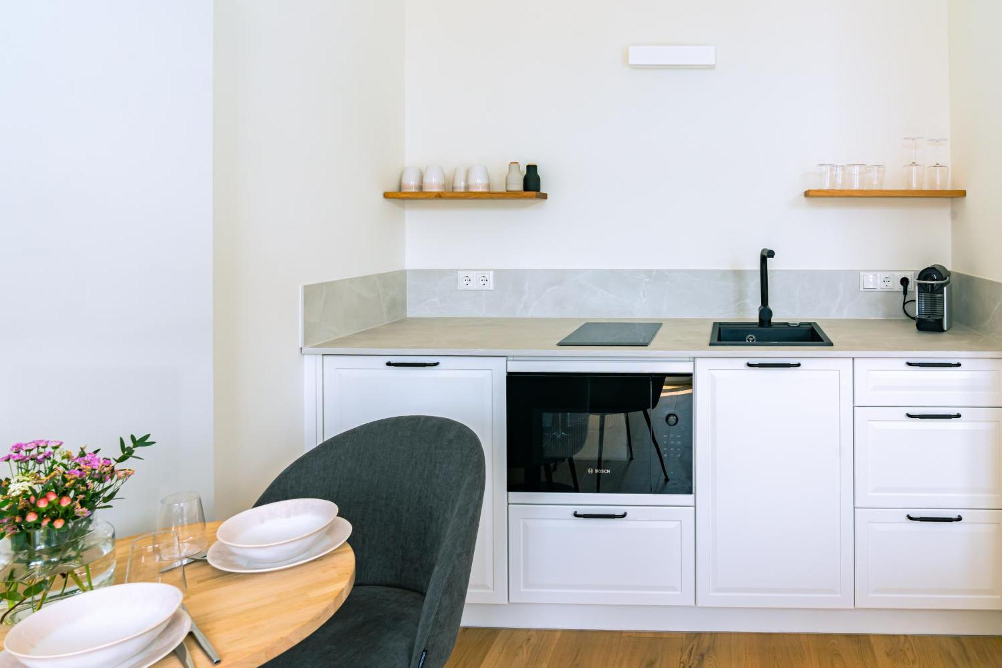 Kapitaenshaus Friedrich Franz - Premium Apartments 200 Meter Vom Strand Und Alten Strom Росток Стая снимка