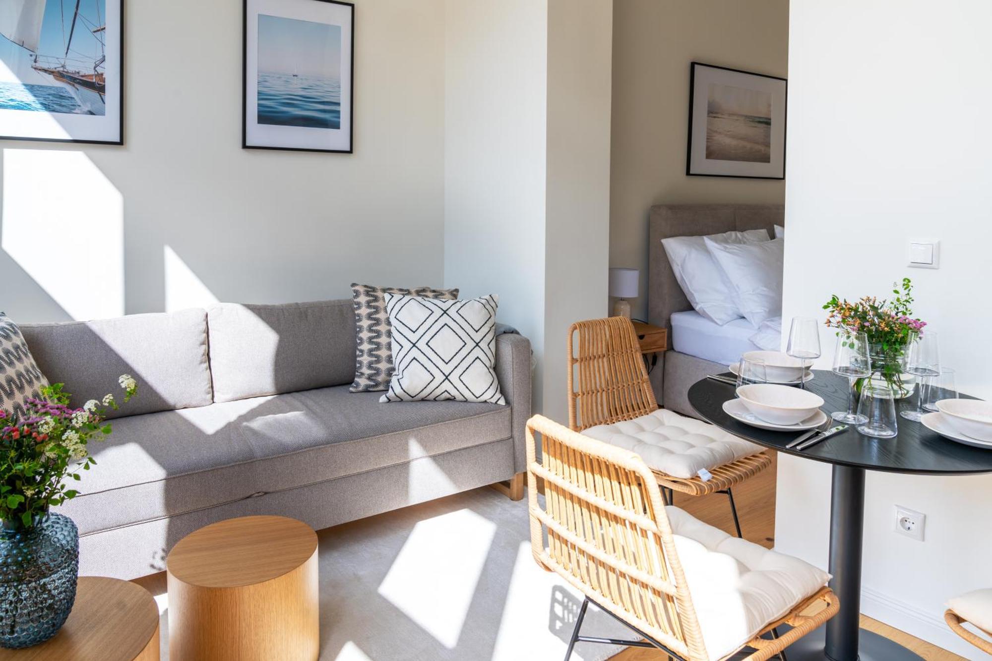 Kapitaenshaus Friedrich Franz - Premium Apartments 200 Meter Vom Strand Und Alten Strom Росток Стая снимка